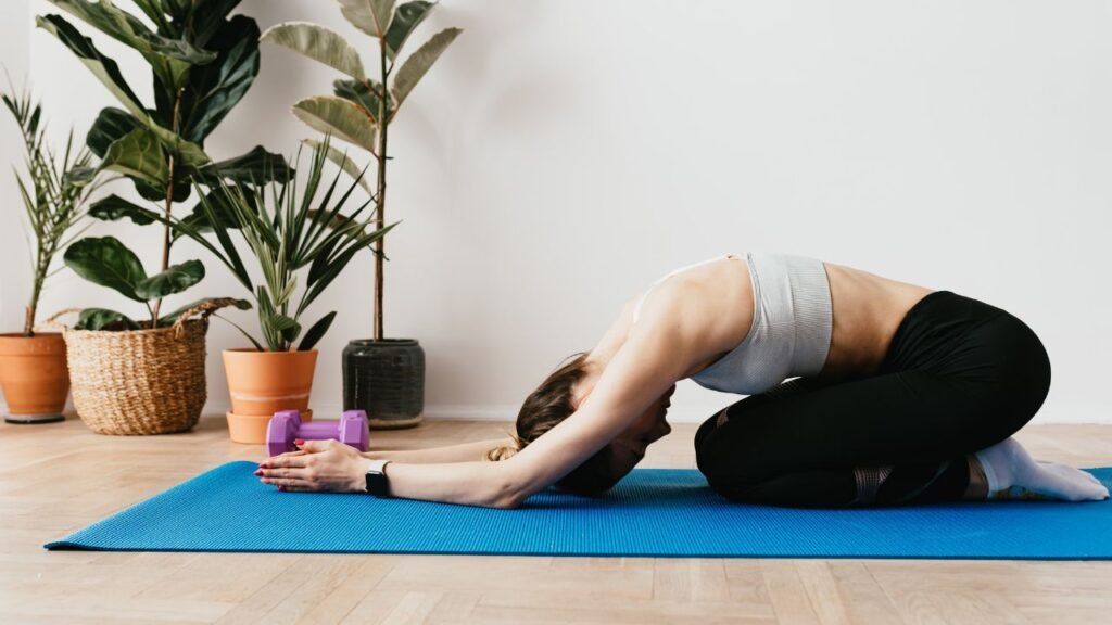 Stretch & Tone: A Low-Impact Routine for Busy Women
